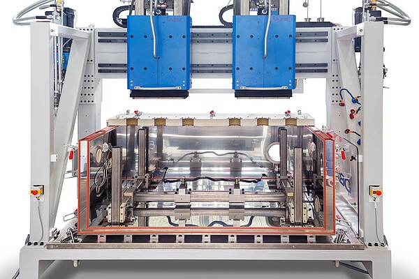 Prüfstand mit modularer Klimakammer für Bauteiltests