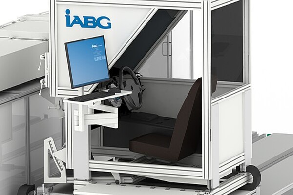 Driving simulator for the evaluation and tuning of steering systems